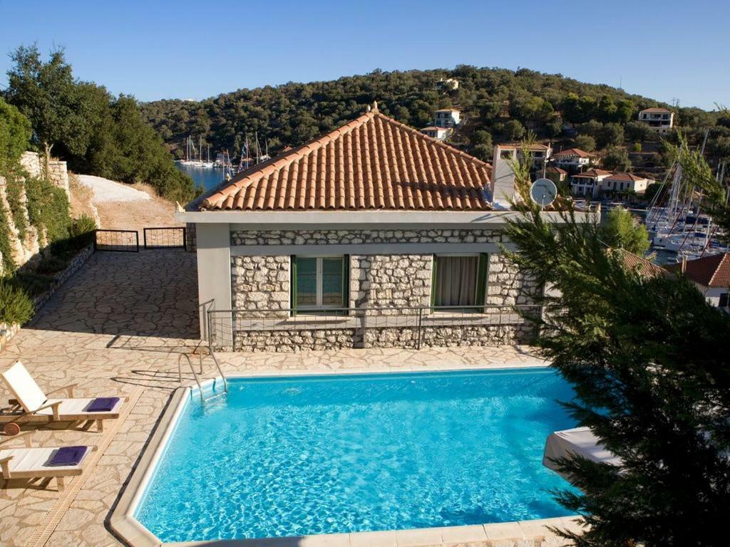 C. Katopodis Mansion Katomerion Exterior photo
